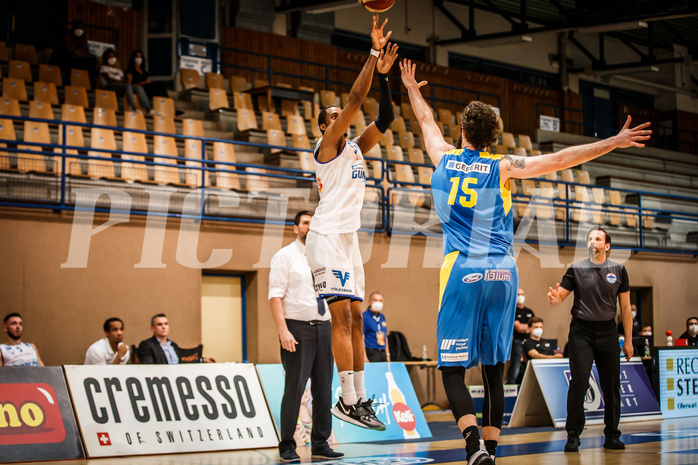 Basketball, bet-at-home Basketball Superliga 2020/21, Viertelfinale Spiel 1, Oberwart Gunners, SKN St. Pölten, Nigel Pruitt (11)