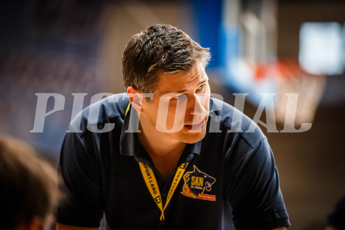 Basketball, bet-at-home Basketball Superliga 2020/21, Viertelfinale Spiel 1, Oberwart Gunners, SKN St. Pölten, Andreas Worenz (Head Coach)