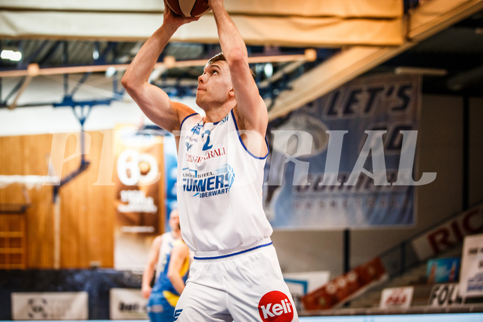 Basketball, bet-at-home Basketball Superliga 2020/21, Viertelfinale Spiel 1, Oberwart Gunners, SKN St. Pölten, Jonathan Knessl (12)