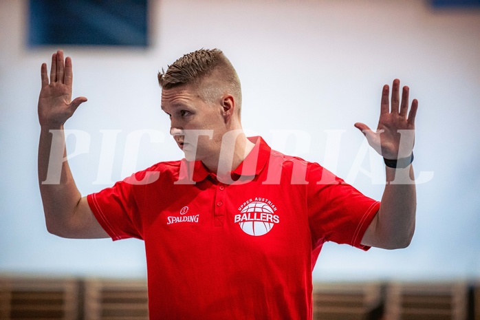 Basketball, Basketball Zweite Liga 2022/23, Grunddurchgang 4.Runde, Union Deutsch Wagram Alligators, Upper Austrian Ballers, Aleksi Koskinen (Head Coach)