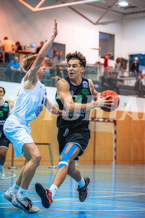Basketball, Basketball Zweite Liga 2022/23, Grunddurchgang 4.Runde, Union Deutsch Wagram Alligators, Upper Austrian Ballers, Tim Bartl (11), Daniele Kuchar (22)