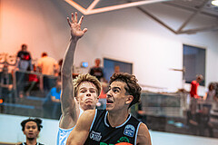 Basketball, Basketball Zweite Liga 2022/23, Grunddurchgang 4.Runde, Union Deutsch Wagram Alligators, Upper Austrian Ballers, Tim Bartl (11), Daniele Kuchar (22)
