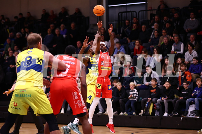 08.12.2024, Graz, Raiffeisen Sportpark Graz, Basketball Superliga 2024/25, Grunddurchgang, Runde 11, UBSC Raiffeisen Graz - Arkadia Traiskirchen Lions