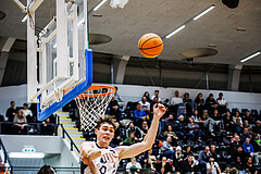 Basketball, Basketball Zweite Liga 2024/25, Grunddurchgang 11.Runde, Vienna Timberwolves, Mattersburg Rocks, Petar Zivkovic (8), Valentin Siegmund (0)