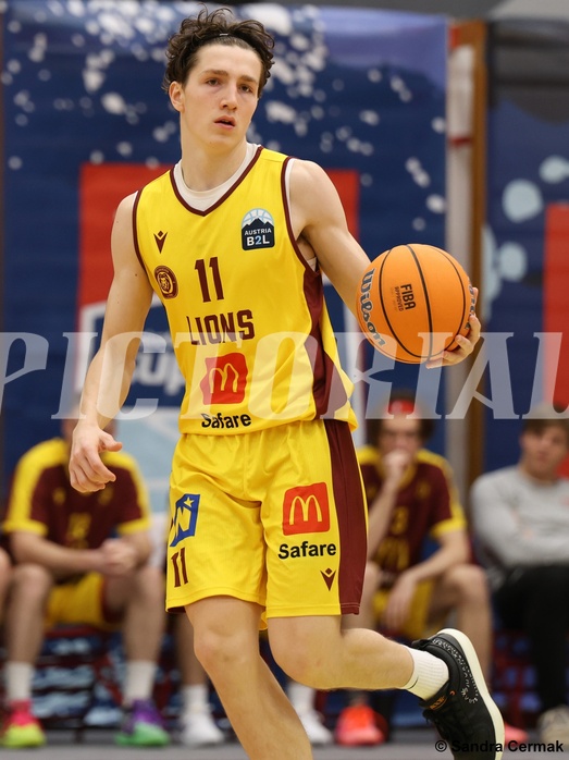 Basketball Zweite Liga 2024/25, Grunddurchgang 11.Runde Traiskirchen Lions NextGen vs. Güssing Blackbirds


