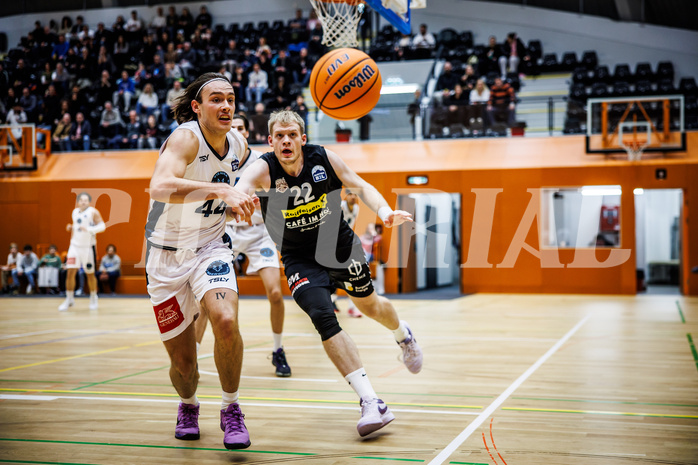 Basketball, Basketball Zweite Liga 2024/25, Grunddurchgang 11.Runde, Vienna Timberwolves, Mattersburg Rocks, Ivor Kuresevic (44), Asdren Drew Koka (22)