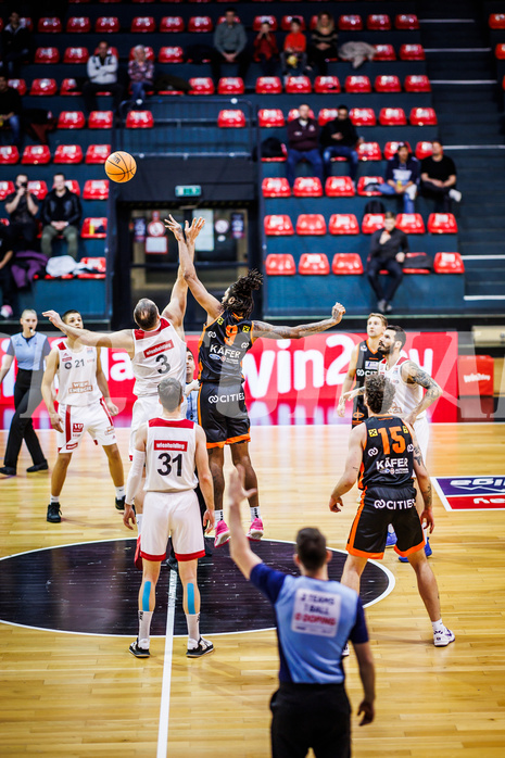 Basketball, Win2Day Superliga 2023/24, 2. Qualifikationsrunde, BC Vienna, Fürstenfeld Panthers, Jozo Rados (3), Joe Hampton (9)