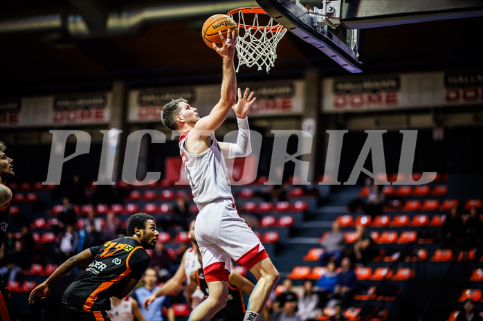 Basketball, Win2Day Superliga 2023/24, 2. Qualifikationsrunde, BC Vienna, Fürstenfeld Panthers, Davor Konjevic (31)