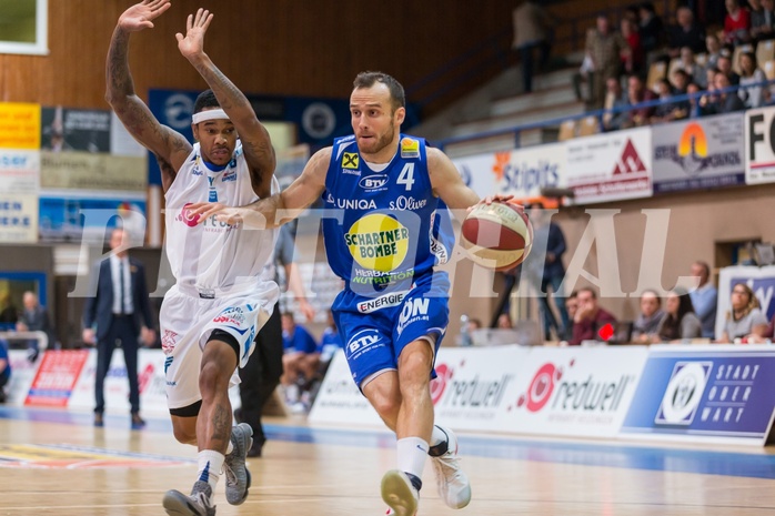 Basketball, ABL 2016/17, Grunddurchgang 15.Runde, Oberwart Gunners, Gmunden Swans, Enis Murati (4), Derek Jackson Jr. (6)