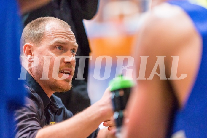 Basketball, ABL 2016/17, Grunddurchgang 15.Runde, Oberwart Gunners, Gmunden Swans, Bernd Wimmer (Headcoach)