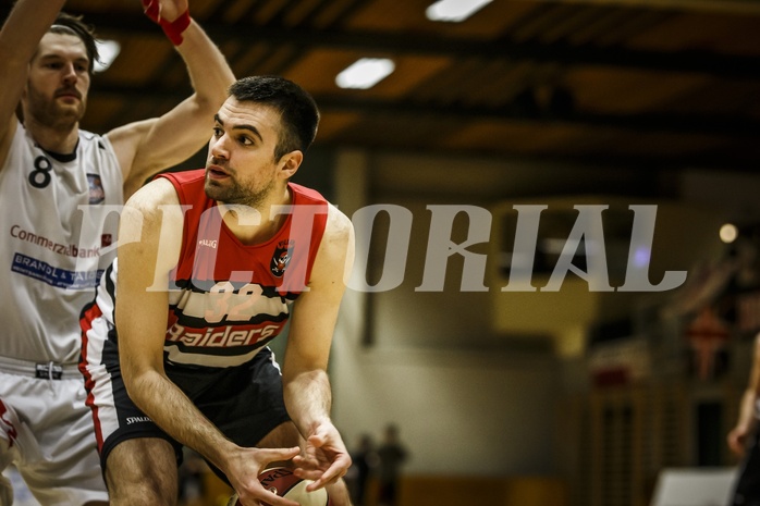 Basketball, 2.Bundesliga, Grunddurchgang 18.Runde, Mattersburg Rocks, Villach Raiders, Antonio Boban (32)