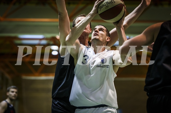 Basketball, 2.Bundesliga, Grunddurchgang 18.Runde, BBC Nord Dragonz, Mistelbach Mustangs, Attila Hegedues (3)
