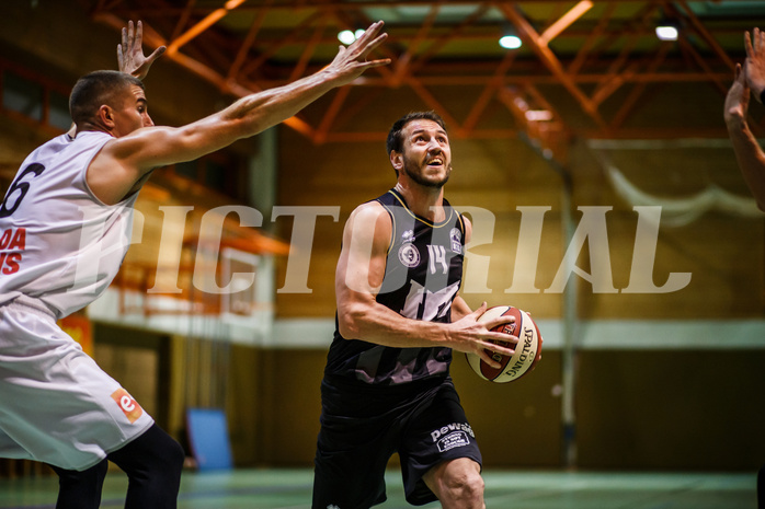 Basketball, Basketball Austria Cup, 1.Runde, BBC Nord Dragonz, Wörthersee Piraten, Maximilian Kunovjanek (14)