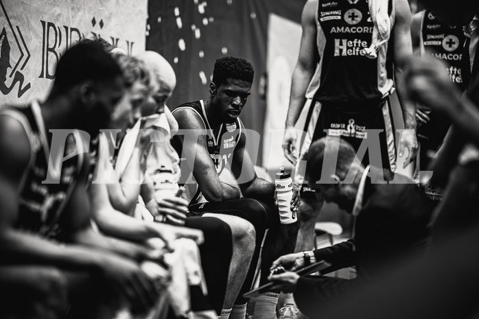 Basketball, Win2Day Superliga 2023/24, 3. Qualifikationsrunde, Vienna Timberwolves, Kapfenberg Bulls, Simon Okoro (13)