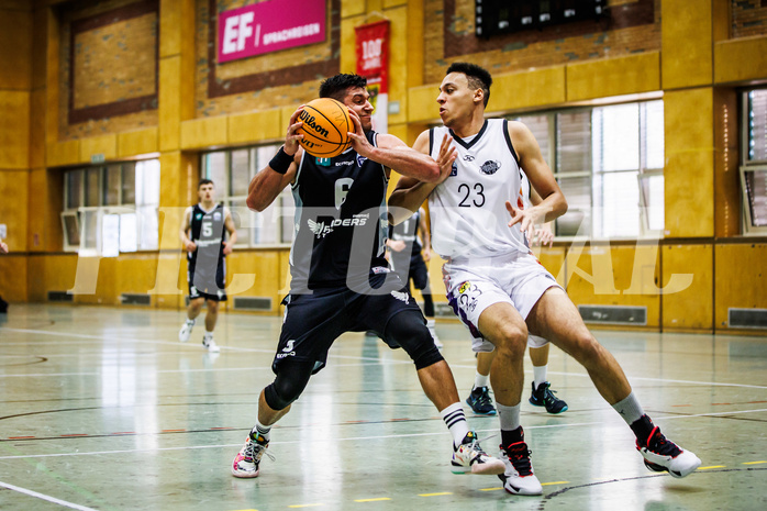Basketball, Basketball Zweite Liga 2023/24, Grunddurchgang 2.Runde, Vienna United, Raiders Tirol, Stefan Oberhauser (6), Noah Oguamalam (23)