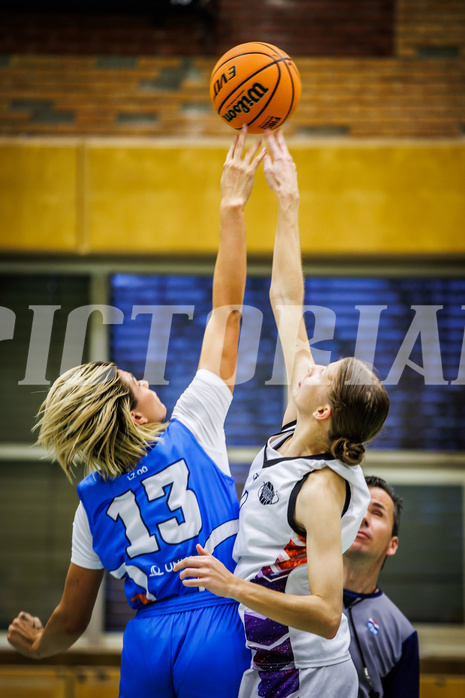 Basketball, Win2Day Basketball Damen Superliga 2023/24, Grunddurchgang 1.Runde, Vienna United, DBB LZ OÖ, Milica Popovic (13), Antonia Reissner (9)