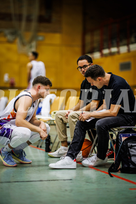 Basketball, Basketball Zweite Liga 2023/24, Grunddurchgang 2.Runde, Vienna United, Raiders Tirol, Benedikt Danek (Head Coach)