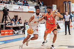 Basketball, Basketball Superliga 2023/24 , HF 2, Oberwart Gunners, Traiskirchen Lions, Kris Monroe (13), Jaquan Lawrence (40)