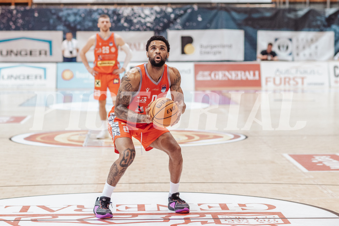 Basketball, Basketball Superliga 2023/24 , HF 2, Oberwart Gunners, Traiskirchen Lions, Manuel Patterson (0)