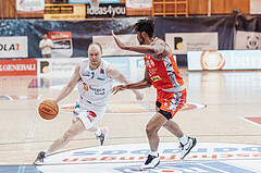 Basketball, Basketball Superliga 2023/24 , HF 2, Oberwart Gunners, Traiskirchen Lions, Sebastian Kaeferle (7), Jaquan Lawrence (40)