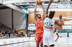 Basketball, Basketball Superliga 2023/24 , HF 2, Oberwart Gunners, Traiskirchen Lions, Jaquan Lawrence (40), Kris Monroe (13)