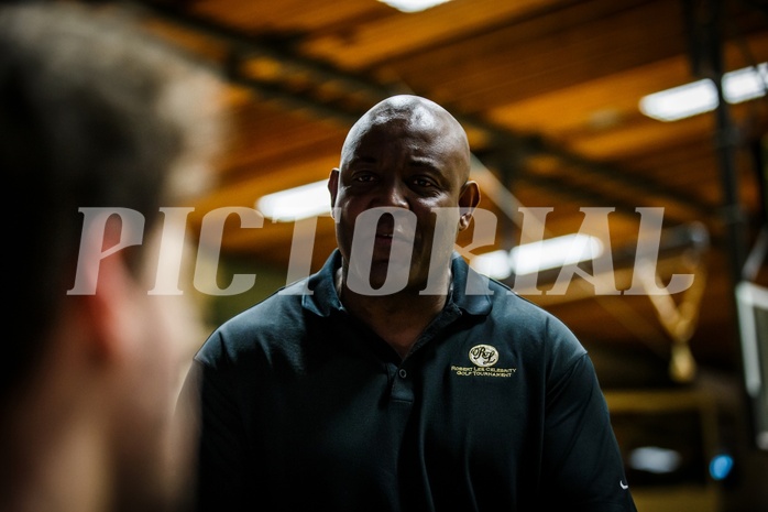 Basketball, 2.Bundesliga, Playoff VF Spiel 1, Mattersburg Rocks, Wörthersee Piraten, James WILLIAMS (Headcoach)
