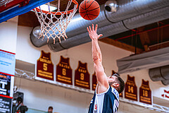 Basketball, Win2Day Superliga 2022/23, Grunddurchgang 18.Runde, Arkadia Traiskirchen Lions, OCS Swans Gmunden, Daniel Friedrich (6)