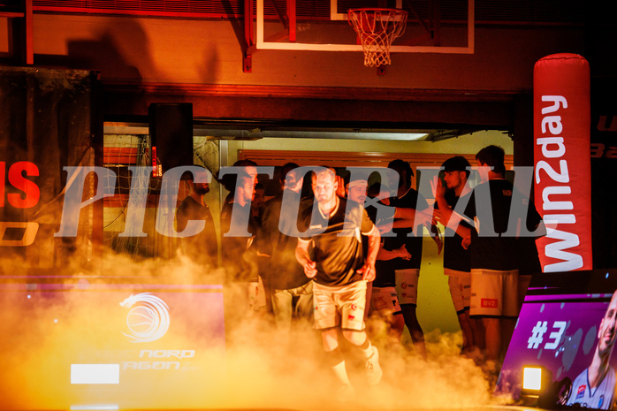 Basketball, win2day Basketball Superliga 2022/23, Grunddurchgang Runde 18, BBC Nord Dragonz, Vienna DC Timberwolves, Petar Cosic (3)