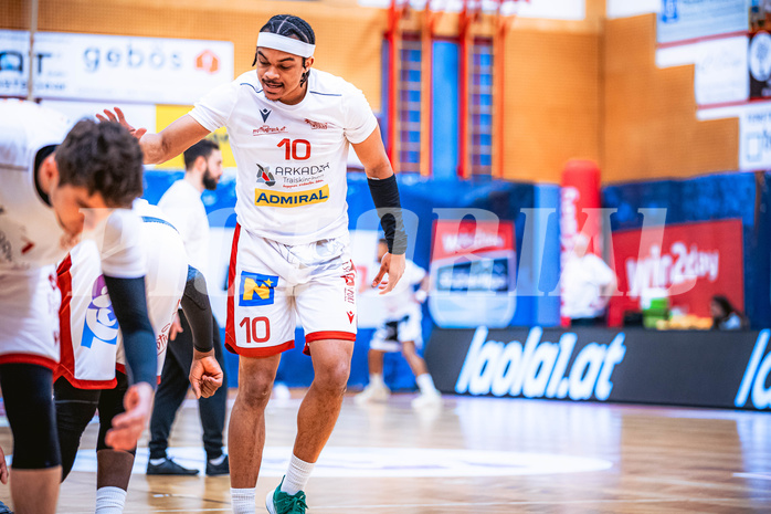 Basketball, Win2Day Superliga 2022/23, Grunddurchgang 18.Runde, Arkadia Traiskirchen Lions, OCS Swans Gmunden, Evan Taylor (10)