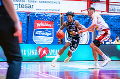 Basketball, Win2Day Superliga 2022/23, Grunddurchgang 18.Runde, Arkadia Traiskirchen Lions, OCS Swans Gmunden, Urald King (20)