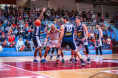 Basketball, Win2Day Superliga 2022/23, Grunddurchgang 18.Runde, Arkadia Traiskirchen Lions, OCS Swans Gmunden, Evan Taylor (10)
