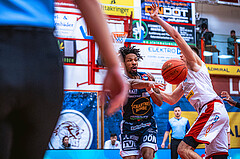 Basketball, Win2Day Superliga 2022/23, Grunddurchgang 18.Runde, Arkadia Traiskirchen Lions, OCS Swans Gmunden, Urald King (20)