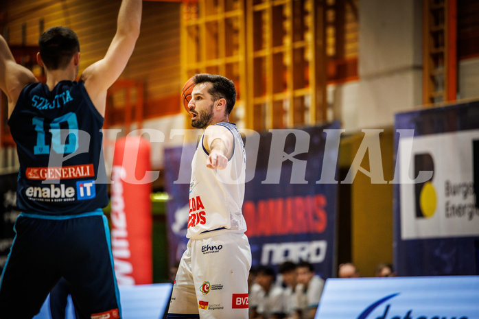 Basketball, win2day Basketball Superliga 2022/23, Grunddurchgang Runde 18, BBC Nord Dragonz, Vienna DC Timberwolves, Petar Cosic (3)