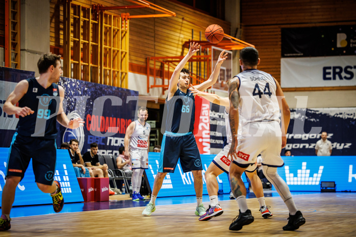 Basketball, win2day Basketball Superliga 2022/23, Grunddurchgang Runde 18, BBC Nord Dragonz, Vienna DC Timberwolves, Paul Rotter (66)