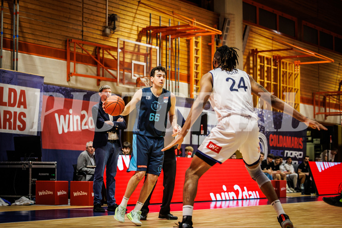 Basketball, win2day Basketball Superliga 2022/23, Grunddurchgang Runde 18, BBC Nord Dragonz, Vienna DC Timberwolves, Paul Rotter (66)