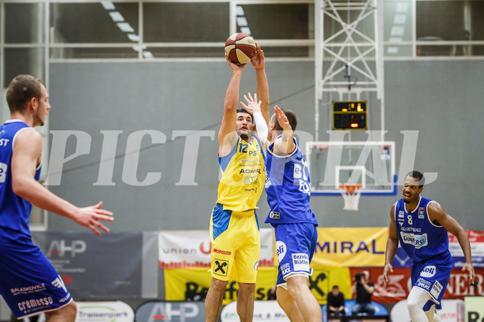 Basketball, Admiral Basketball Superliga 2019/20, Grunddurchgang 15.Runde, SKN St. Pölten Basketball, Oberwart Gunners, Florian Trmal (12)