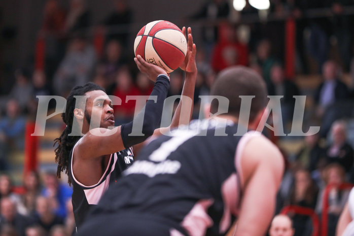 Basketball Basketball Superliga 2019/20, Grunddurchgang 15.Runde Runde Traiskirchen Lions  vs. Flyers Wels
