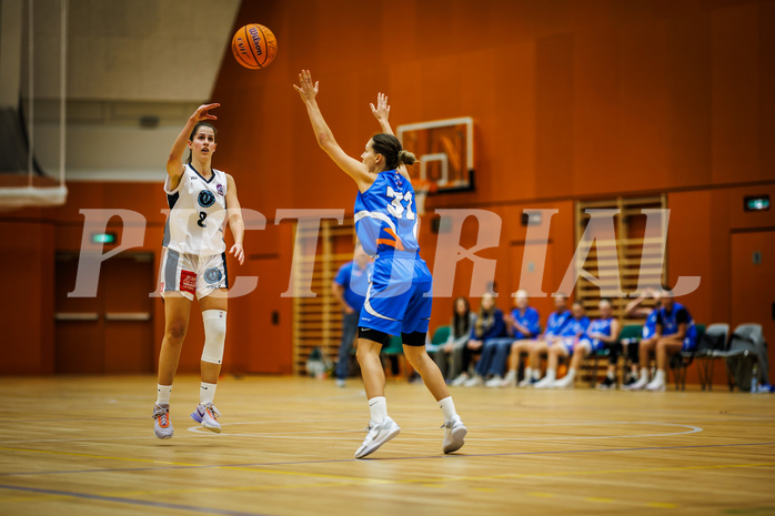 Basketball, Win2Day Basketball Damen Superliga 2023/24, Grunddurchgang 2.Runde, Vienna Timberwolves, DBB LZ OÖ, Aleksandra Novakovic (8), Eva Pichler (9)