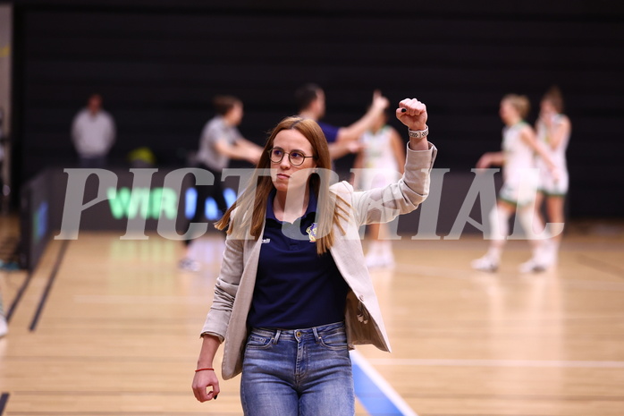 10.12.2023, Graz, Raiffeisen Sportpark, Basketball Damen Superliga 2023/24, Grunddurchgang 6.Runde, UBI Holding Graz - SKN St. Pölten Frauen ,  