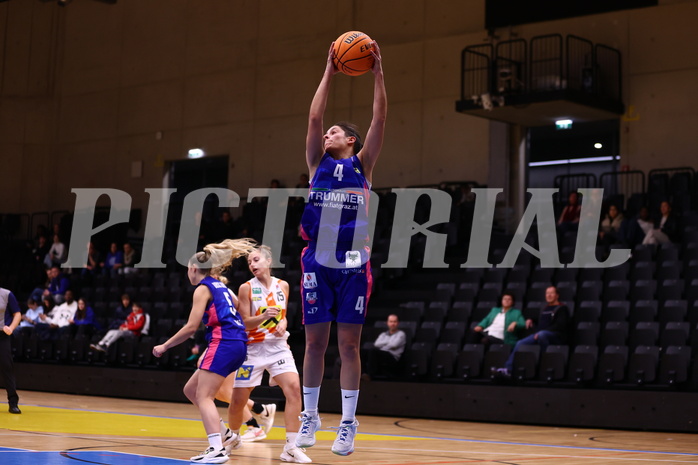 10.12.2023, Graz, Raiffeisen Sportpark, Basketball Damen Superliga 2023/24, Grunddurchgang 6.Runde, UBSC-DBBC Graz - BK Raiffeisen Duchess Klosterneuburg,  