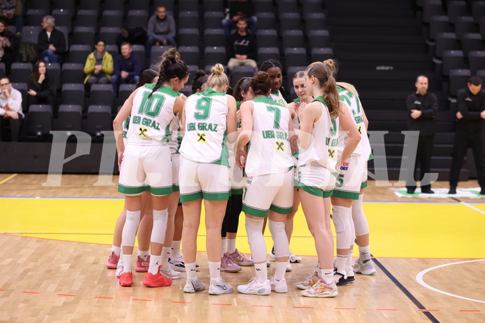 10.12.2023, Graz, Raiffeisen Sportpark, Basketball Damen Superliga 2023/24, Grunddurchgang 6.Runde, UBI Holding Graz - SKN St. Pölten Frauen ,  