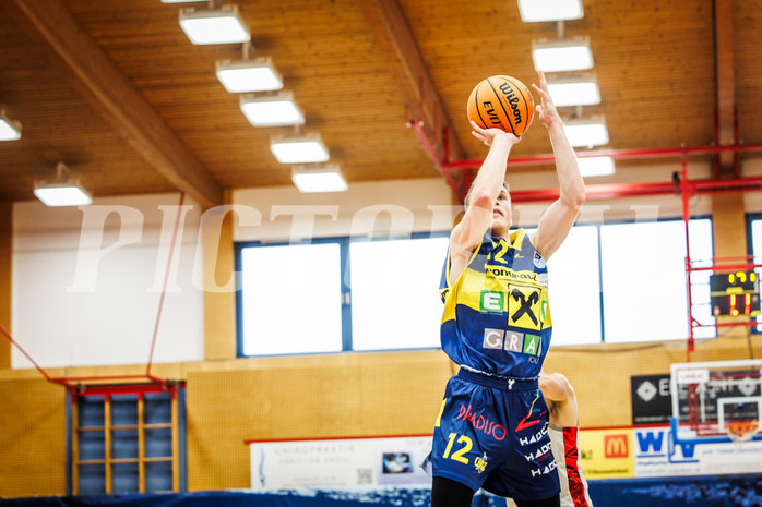 Basketball, Basketball Austria Cup 2023/24, Semifinale, Traiskirchen Lions, UBSC Graz, Lukas Simoner (12)