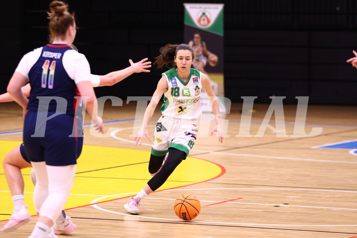 10.12.2023, Graz, Raiffeisen Sportpark, Basketball Damen Superliga 2023/24, Grunddurchgang 6.Runde, UBI Holding Graz - SKN St. Pölten Frauen ,  