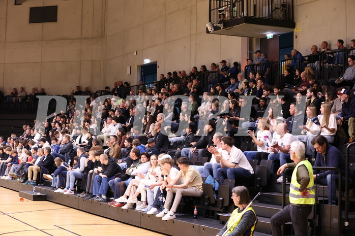 18.04.2025, Graz, Raiffeisen Sportpark Graz, Basketball Superliga 2024/25, Playoffs, Viertelfinale, Spiel 2, UBSC Graz - Gmunden Swans