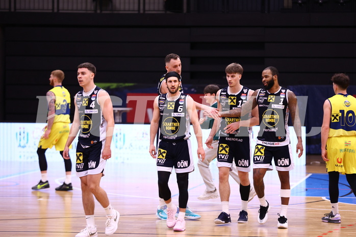 18.04.2025, Graz, Raiffeisen Sportpark Graz, Basketball Superliga 2024/25, Playoffs, Viertelfinale, Spiel 2, UBSC Graz - Gmunden Swans