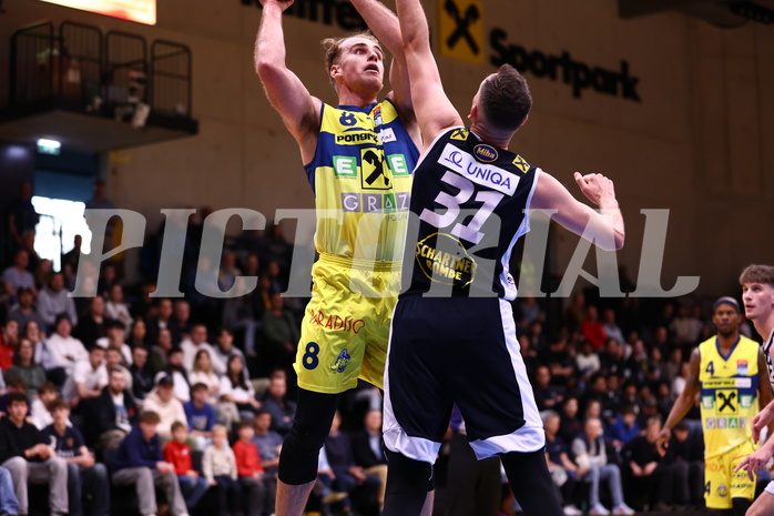 18.04.2025, Graz, Raiffeisen Sportpark Graz, Basketball Superliga 2024/25, Playoffs, Viertelfinale, Spiel 2, UBSC Graz - Gmunden Swans