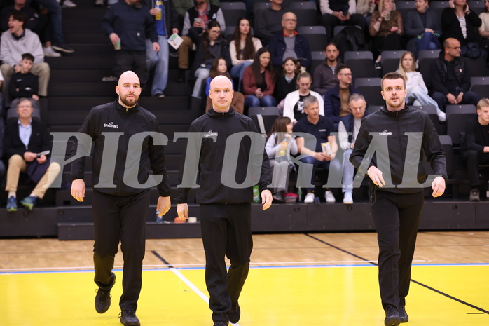 18.04.2025, Graz, Raiffeisen Sportpark Graz, Basketball Superliga 2024/25, Playoffs, Viertelfinale, Spiel 2, UBSC Graz - Gmunden Swans
