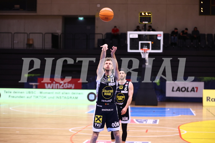 18.04.2025, Graz, Raiffeisen Sportpark Graz, Basketball Superliga 2024/25, Playoffs, Viertelfinale, Spiel 2, UBSC Graz - Gmunden Swans