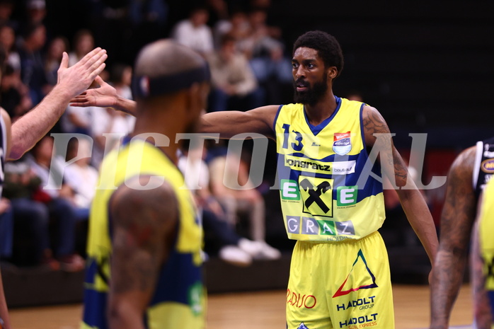 18.04.2025, Graz, Raiffeisen Sportpark Graz, Basketball Superliga 2024/25, Playoffs, Viertelfinale, Spiel 2, UBSC Graz - Gmunden Swans