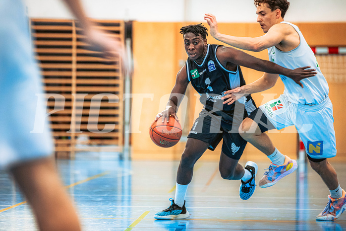 Basketball, Basketball Zweite Liga 2022/23 Playoff, Viertelfinale Spiel 2, Union Deutsch Wagram, Raiders Tirol, Dennis Acheampong (1)